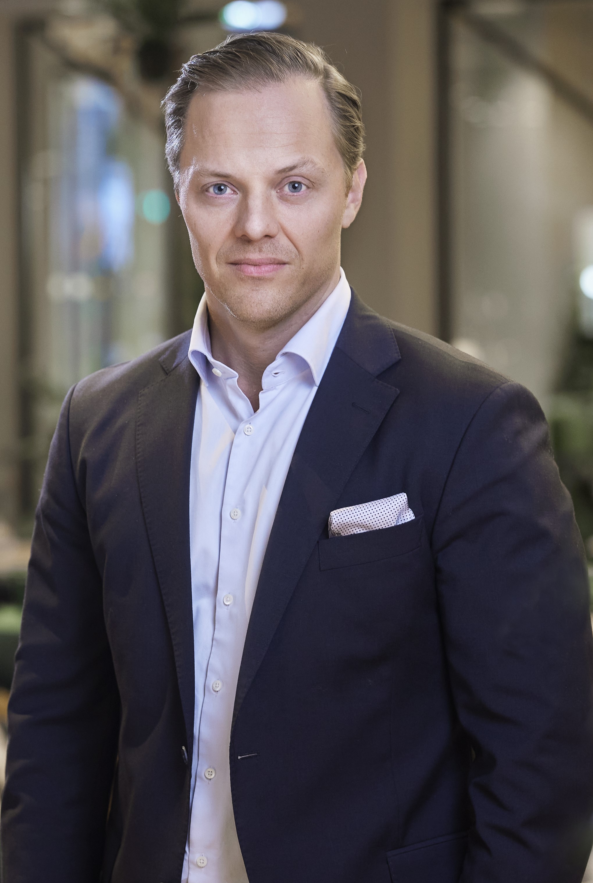 Lars Vestad, PR & Communications Manager 