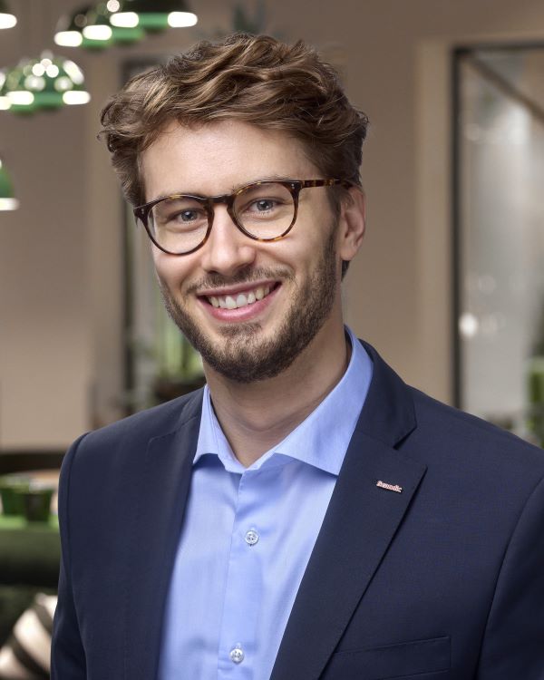 Christoffer Houmb Sjölin, PR & Communication Manager 