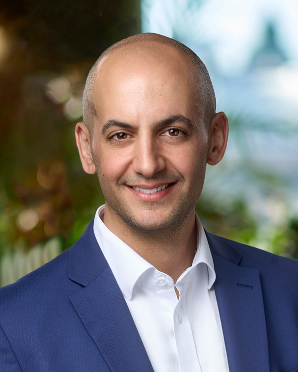 Nahir Aslan, Group Communications Manager