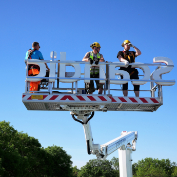 Changing The Scandic Signs in Scandic Salo 29.5.2018