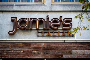JamiesItalianexterir.jpeg