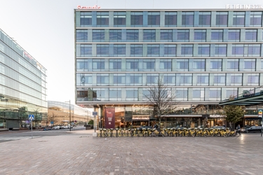 Scandic-Helsinki-Station-facade.jpg