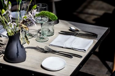 ScandicSpectrumrestaurantAnsvartable.jpeg
