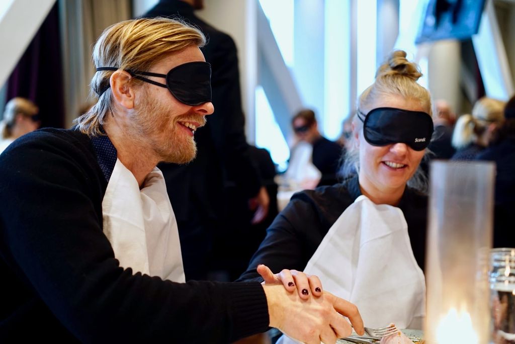 Varldsrekordiblindlunchluncheningenkundese.jpeg