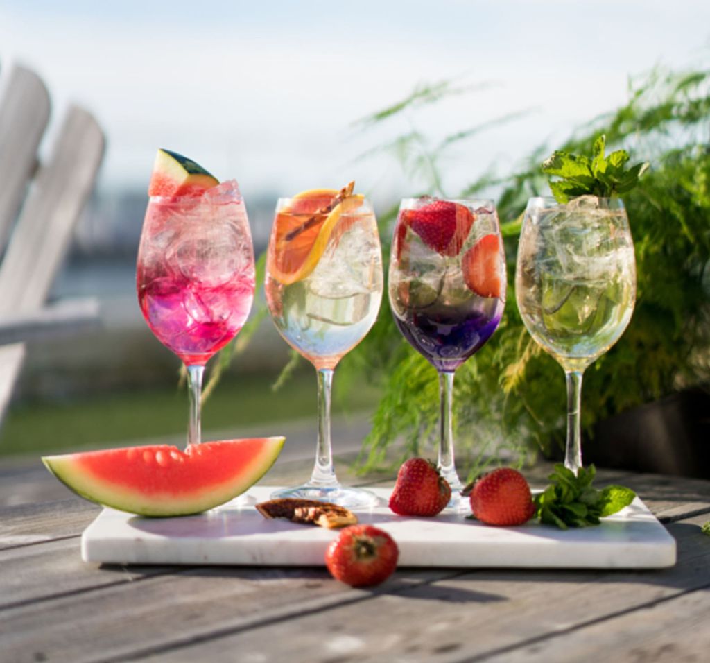 Scandicstopperbrugenafplastiksugerrogcocktailpindepallesinehoteller.jpeg