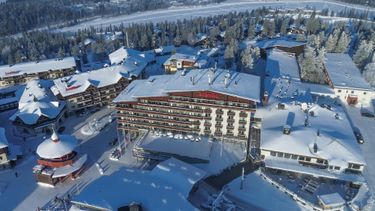 Scandic_Rukahovi_exterior_aerial_Winterday220223-05 (002).jpg