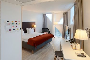 ScandicVictoriaTowerSuperiorroom.jpeg