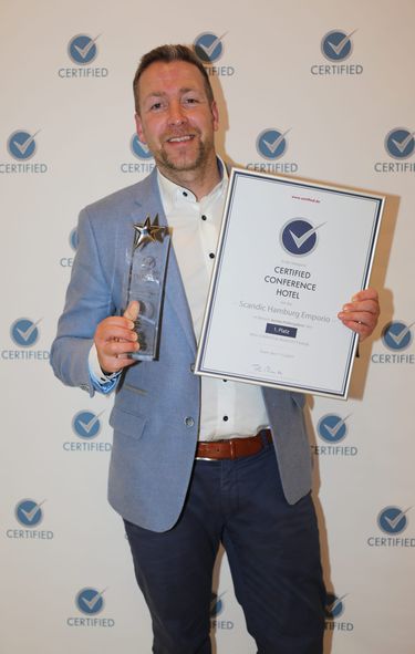 CertifiedStarAwardsScandicHamburgEmporioerneutbestesKonferenzhotel.jpeg