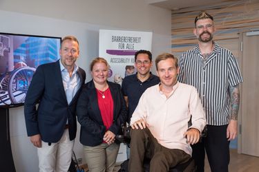 300RollsthleineinemHotelScandicHamburgEmporiostartetmitRekordundSamuelKochinRollstuhlbasketballWM2018.jpeg