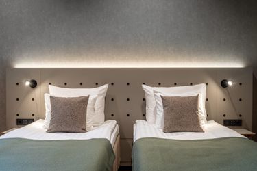 ScandicHelsinkiHubStandardroom.jpeg